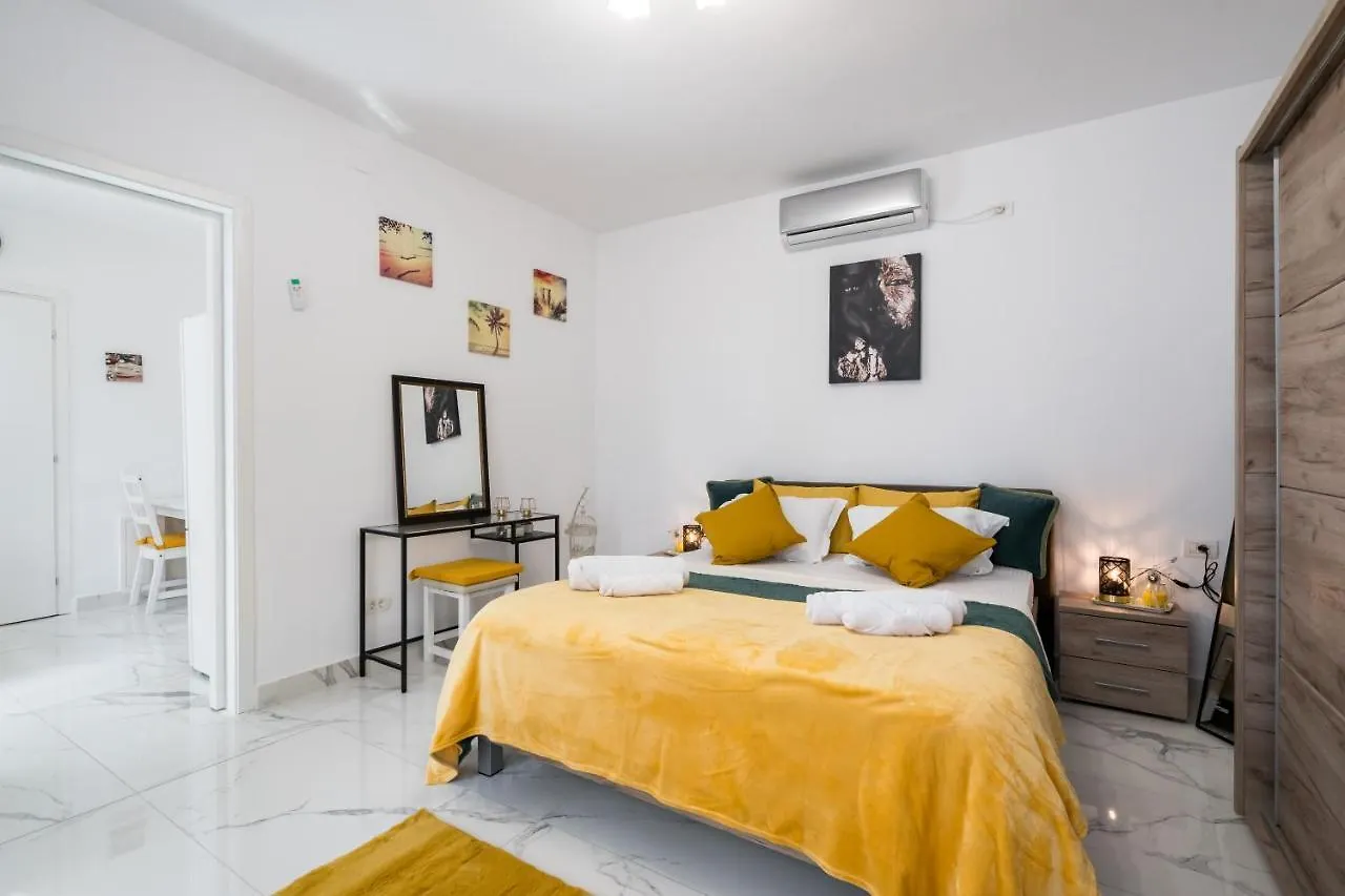Apartment Monza Apartment-Ultracentral Bucharest Romania
