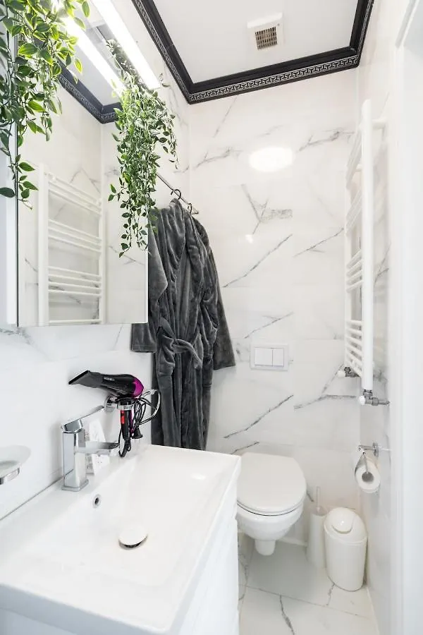 Monza Apartment-Ultracentral Bucharest 0*,  Romania